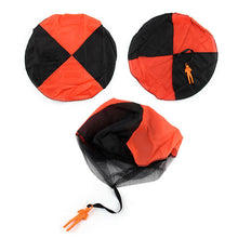 Load image into Gallery viewer, Hand Throwing Mini Play Soldier Parachute Toys For Kids Outdoor Fun Sports Children's Educational Parachute Game